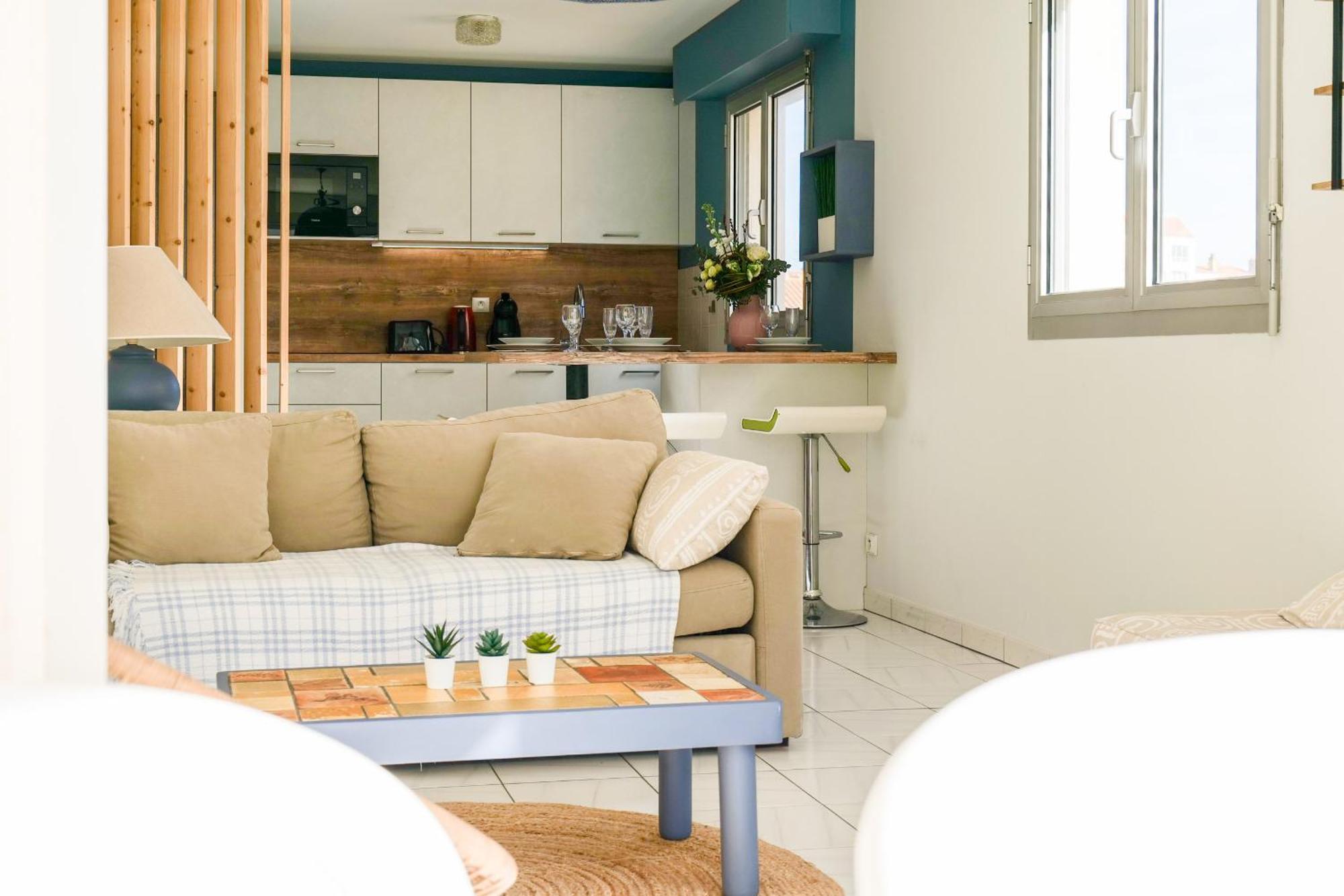 Joli Appartement Idealement Situe A Deux Pas De La Grande Plage - 4 Pers Les Sables-dʼOlonne Exterior foto